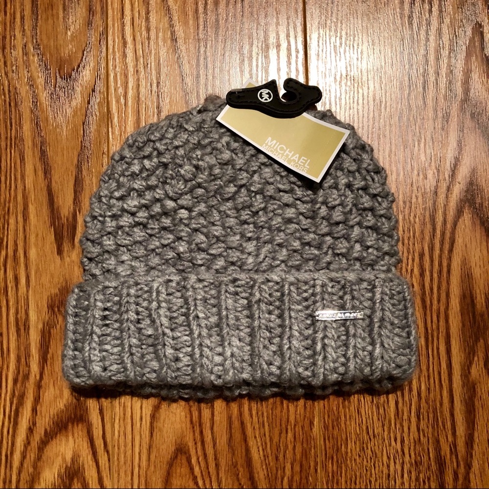 NWT Michael Kors Grey Knit Winter Hat